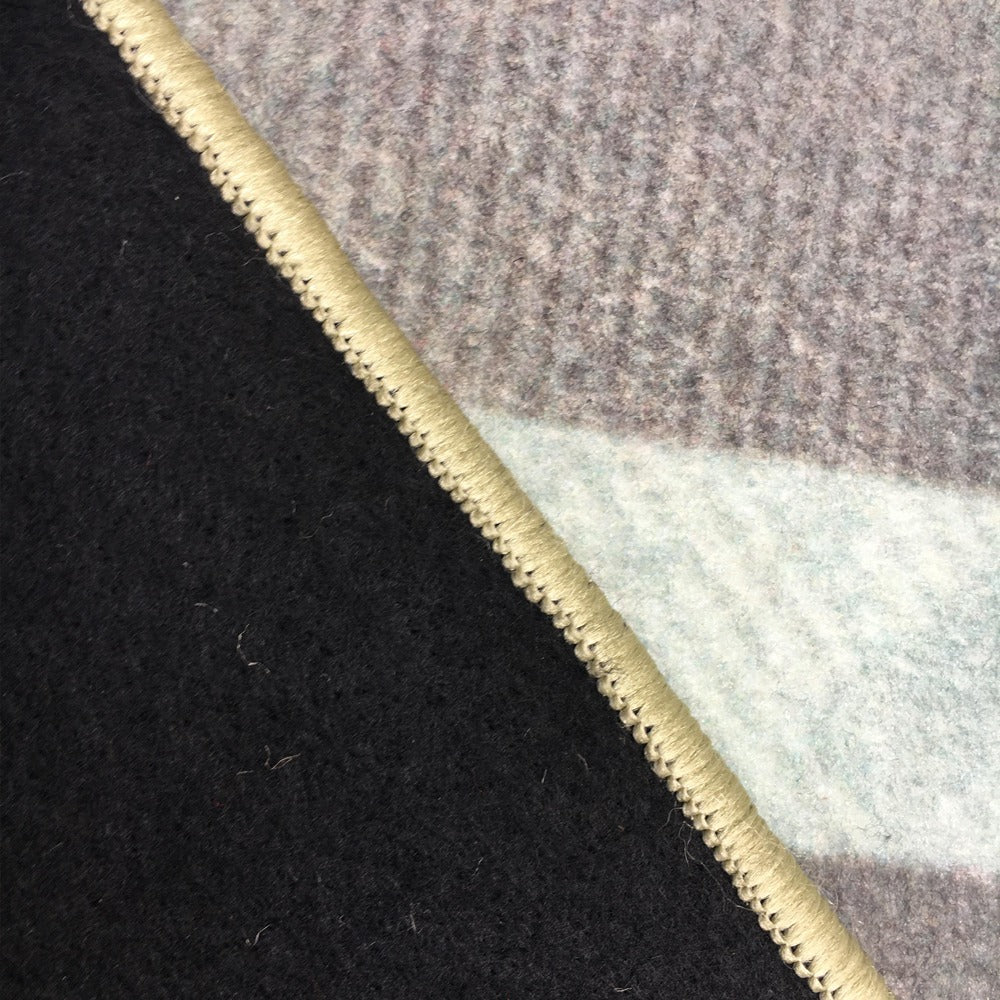 Sajalo Geometric Design Gray Runner