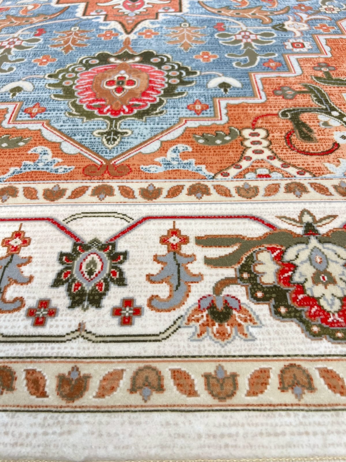 Sajalo Luxury Rug