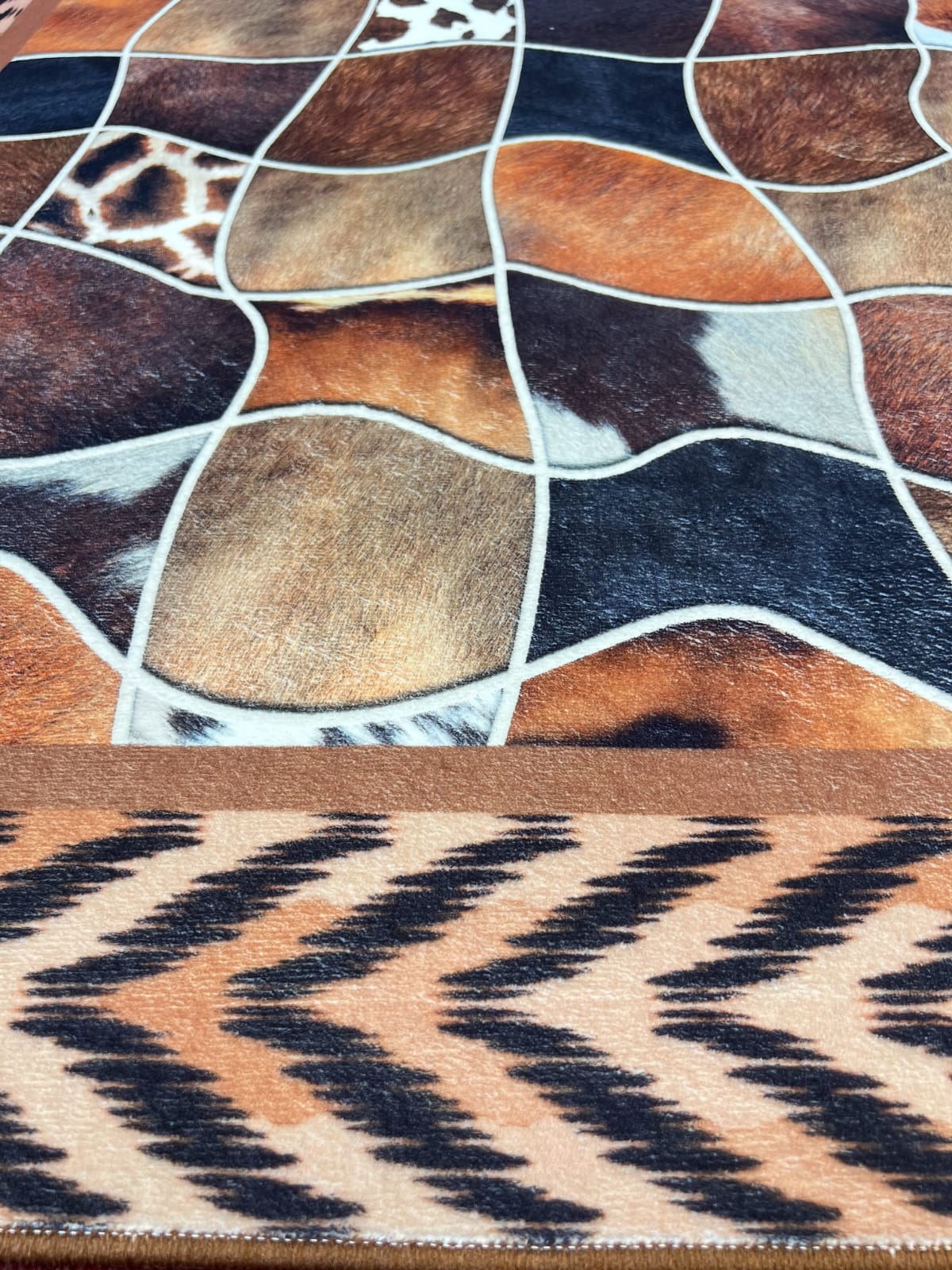Sajalo Luxury Rug