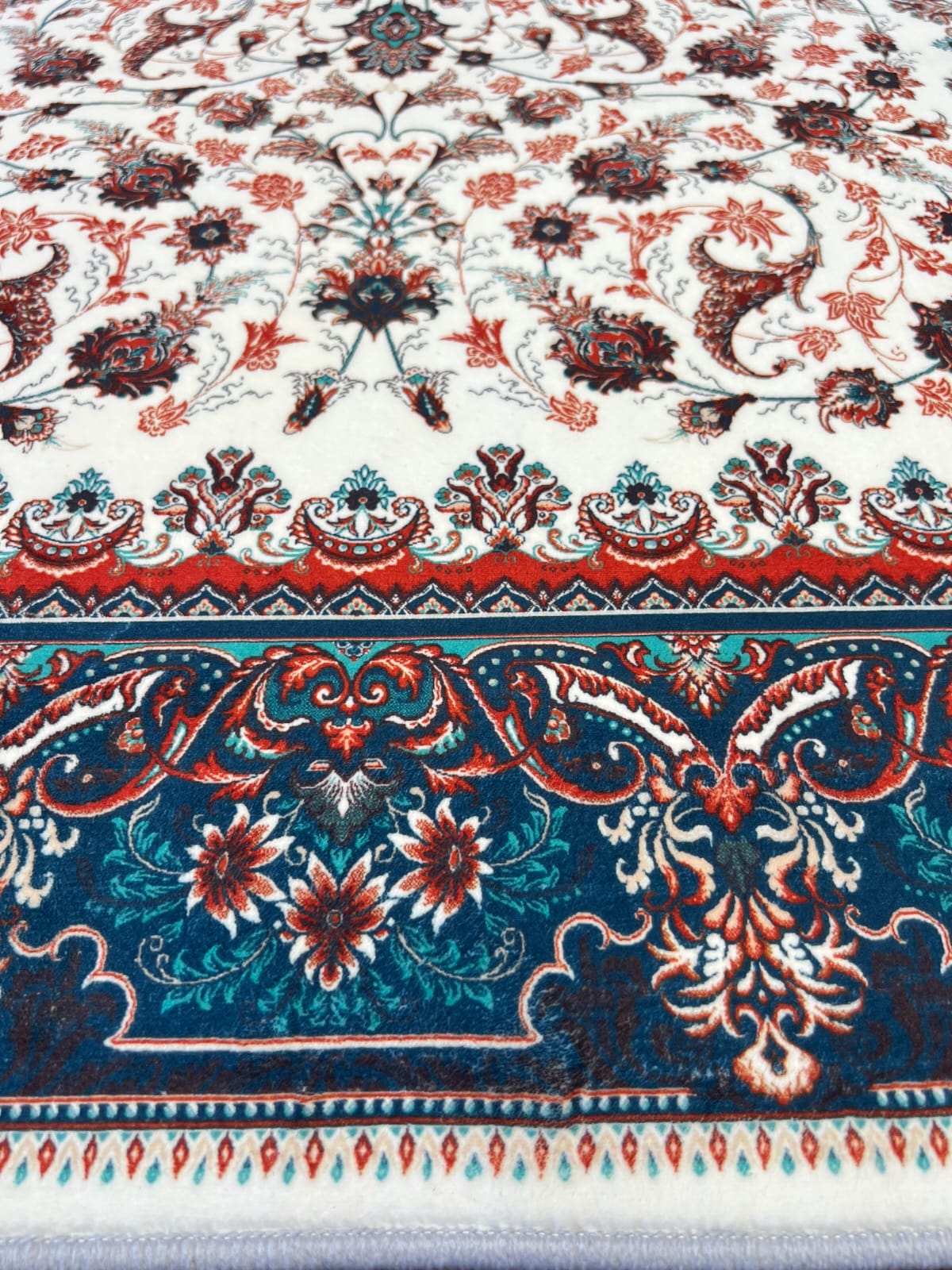 Sajalo Luxury Rug