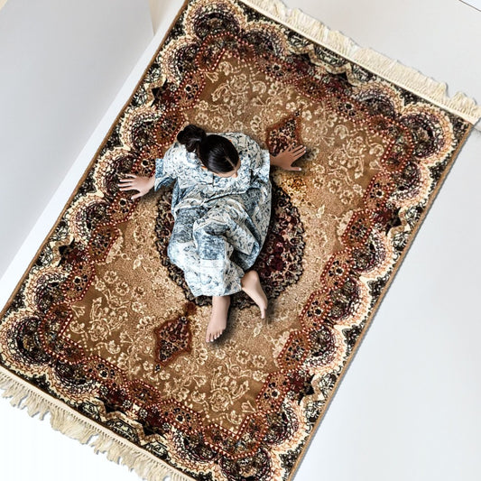 Stylish Kashan Rug 4x6ft